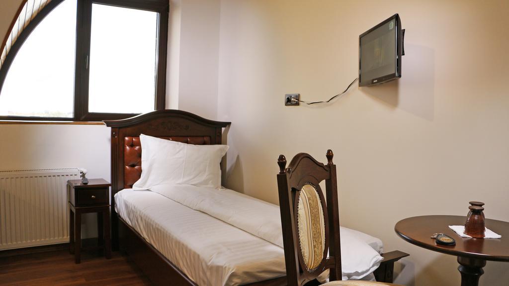 Hanu Lui Gica Spa Сату-Маре Номер фото